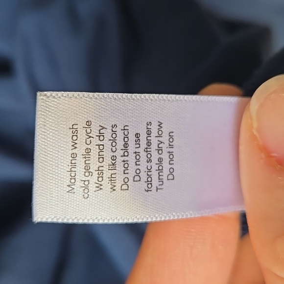 Athleta Essence Twist Long Sleeve Athletic Top - Picture 6 of 6